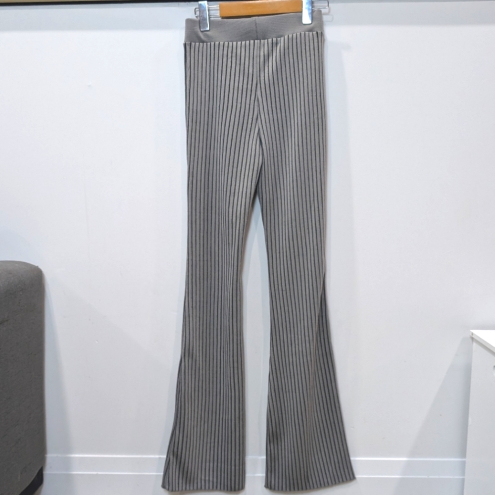 ZARA | Women's Light Grey/Blk Striped Pull-on Long Flare Leg Stretch Pants NWOT